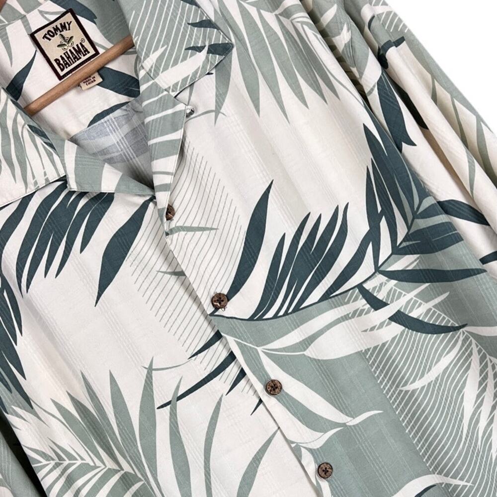 TOMMY‎ BAHAMA Men's XL Green Floral 100% Silk Resort Tropical Beach Camp Shirt